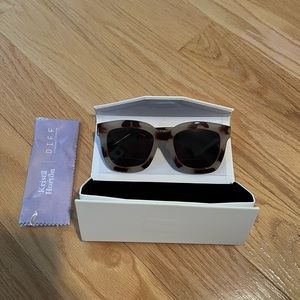 Diff Eyewear x Krista Horton- The Kamp